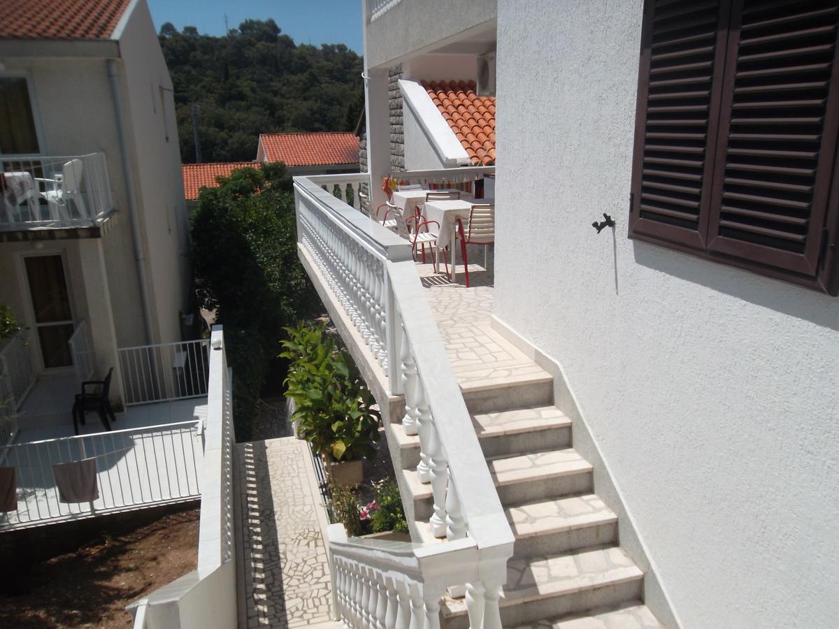 Guest House 4M Petrovac Exterior photo